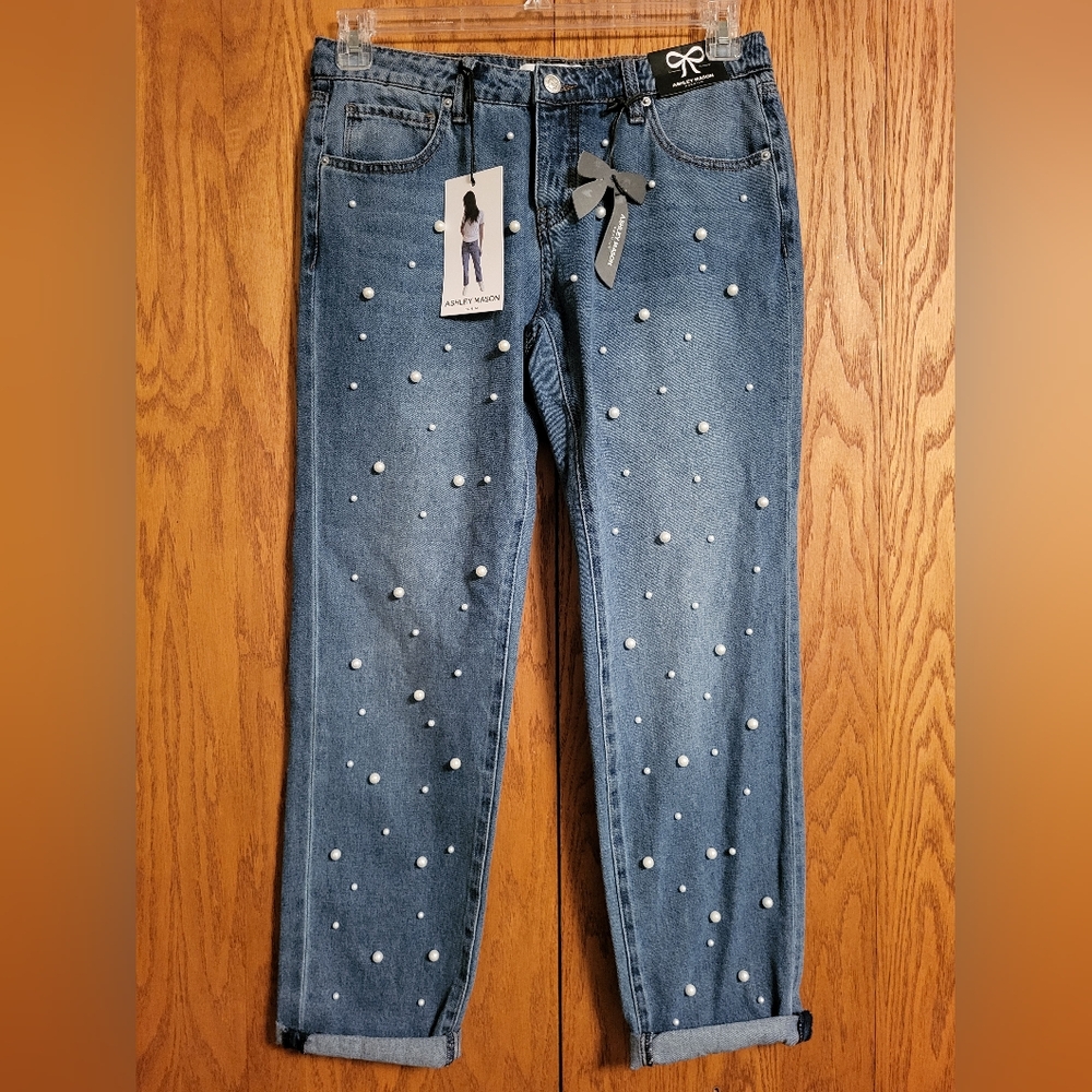 NWT Ashley Mason Premium Embellished Boyfriend Jeans Size 7/28